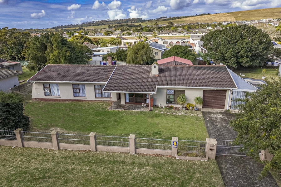 4 Bedroom Property for Sale in Lorraine Eastern Cape